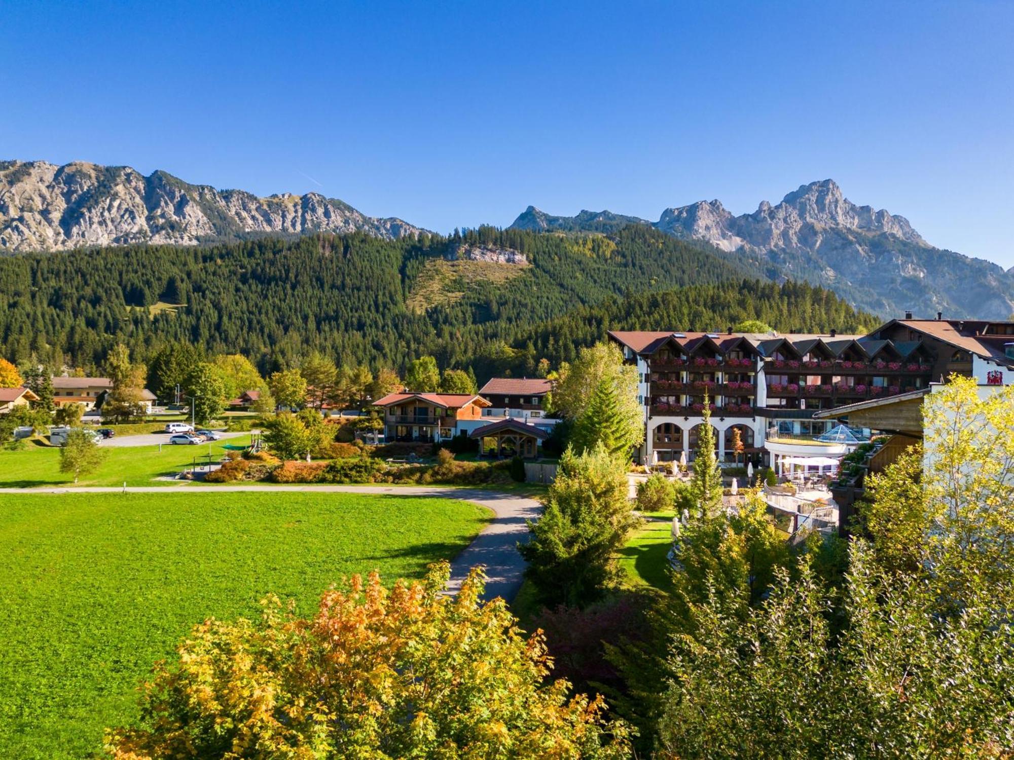 Hotel Tyrol am Haldensee Buitenkant foto